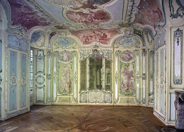 Château Baroque de Mannheim , Armoire de bibliothèque