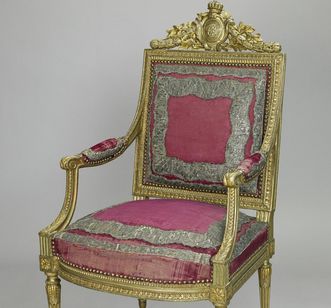 Throne in the throne room of Mannheim Palace