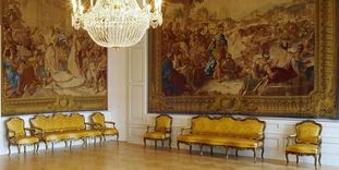 Barockschloss Mannheim, Coursaal mit Wandteppichen der Jason-Serie