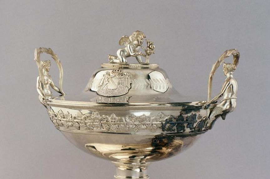 Soup terrine, silver, by Jean-Baptiste-Claude Odiot, Paris, 1823, royal silver of the House of Baden in Mannheim Palace
