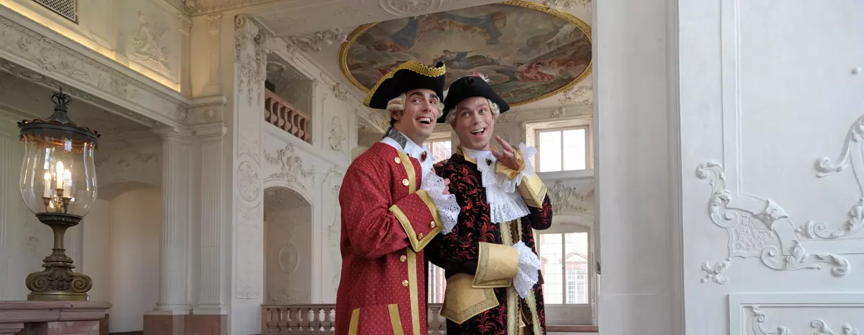 Château Baroque de Mannheim, guide en costume d'époque