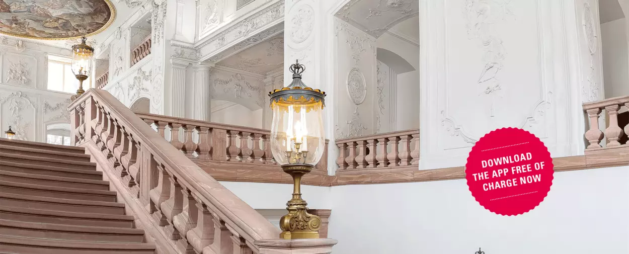 Mannheim Baroque Palace, antechamber with ornamental silver