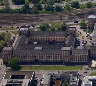 Luftansicht von Schloss Mannheim